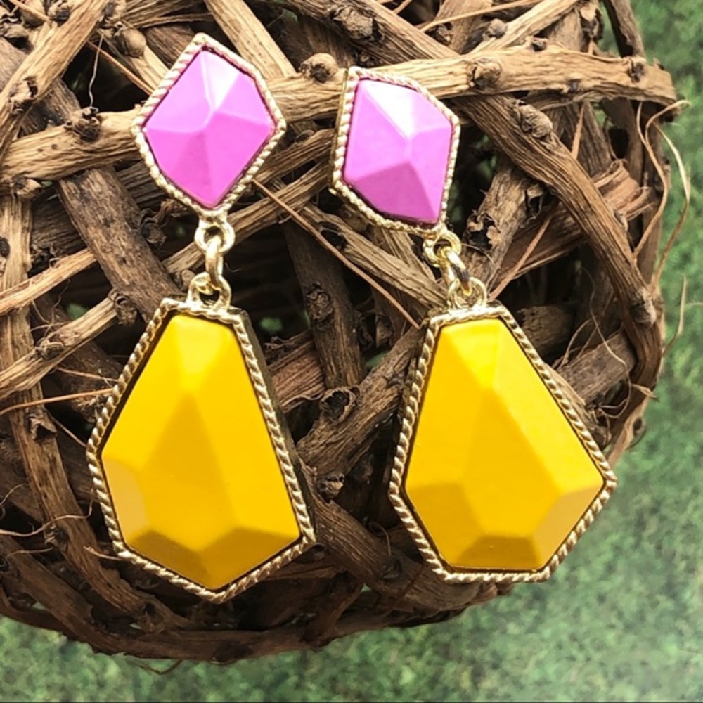 🍀 Purple Yellow Abstract Shapes Drop Earrings
